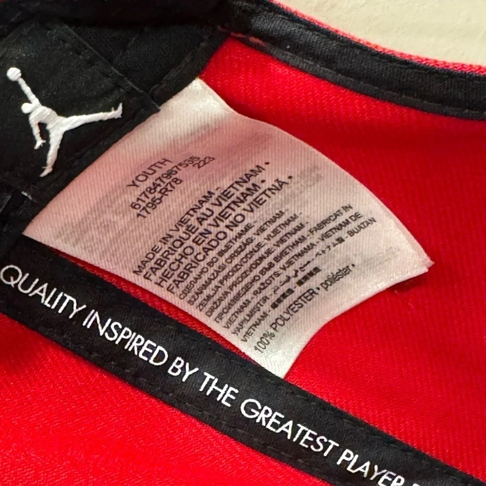 Jordan Youth Red and Black Jump Hat